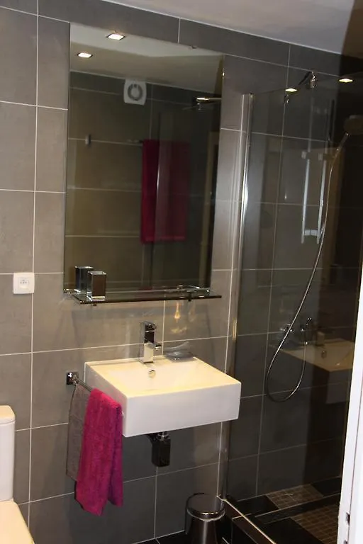 Gaulois Hotel Brussels 0*,
